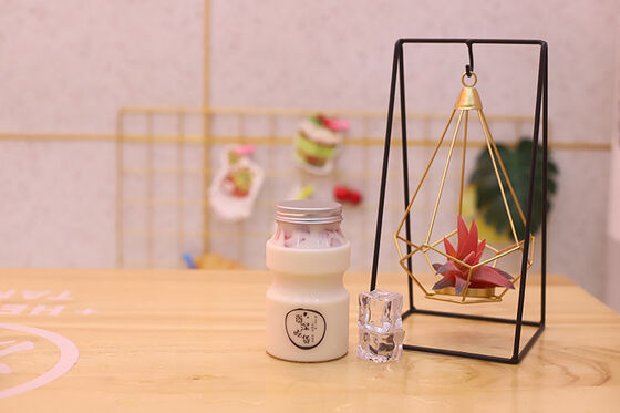 بطری های چای شیر ضد نشت شکل مربع گرد با عایق بندی ارائه مقاومت در برابر نشت و ویژگی های کنترل دمای