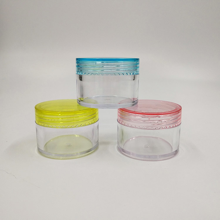 ظرف آرایشی پلاستیکی سفارشی شده که برای نگهداری ایمن کرم های زیبایی و محصولات آرایشی طراحی شده است